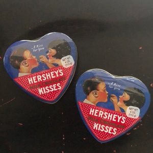 Vtg A KISS for YOU heart shaped candy tins NIB